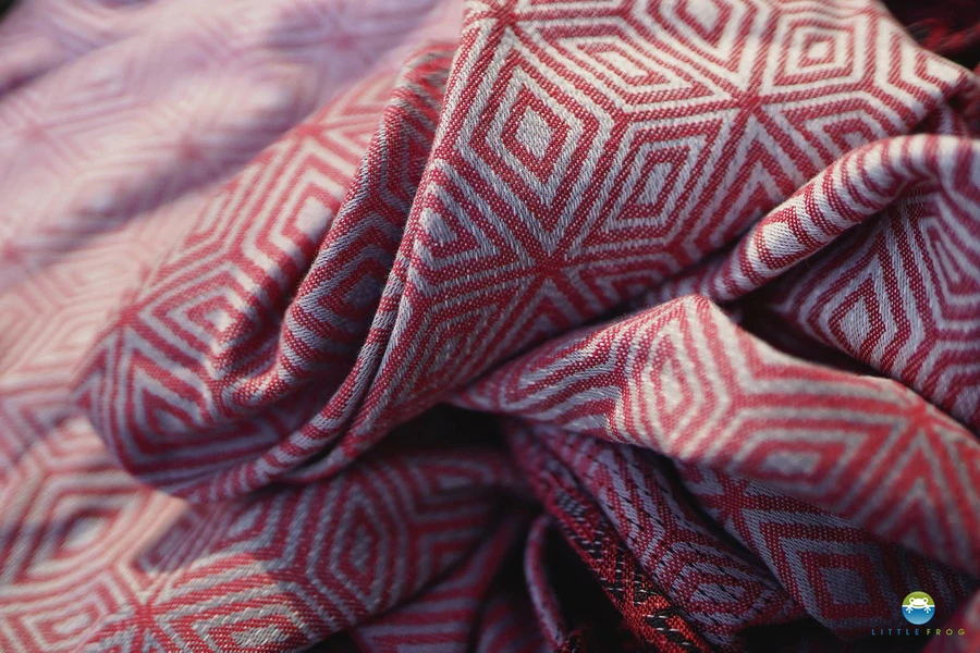 Ring Sling Ruby Cube - Size M (2m) – Image 4